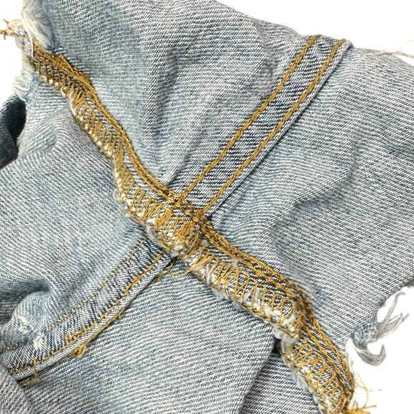 Baby Angel Denim Shorts Womens Size 4 Distressed Raw Hem Light Blue - Picture 7 of 9